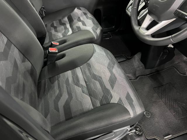 タントファンクロスターボ　走行２９３７３キロ／ＬＥＤヘッドランプ１年保証距離無制限　走行距離２９３７３キロ　純正マット　サイドエアバッグ　ＬＥＤヘッドランプ　アイドリングストップ　シートヒーター　両側電動スライドドア　電動パーキングブレーキ　キーフリー（埼玉県）の中古車