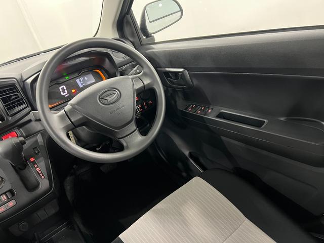 ミライースＬ　ＳＡIII　走行２９４４キロ／クリアランスソナー一年保証・走行距離無制限　走行２９４４キロ　助手席エアバック　オートライト　オートマチックハイビーム　クリアランスソナー　アイドリングストップ（埼玉県）の中古車