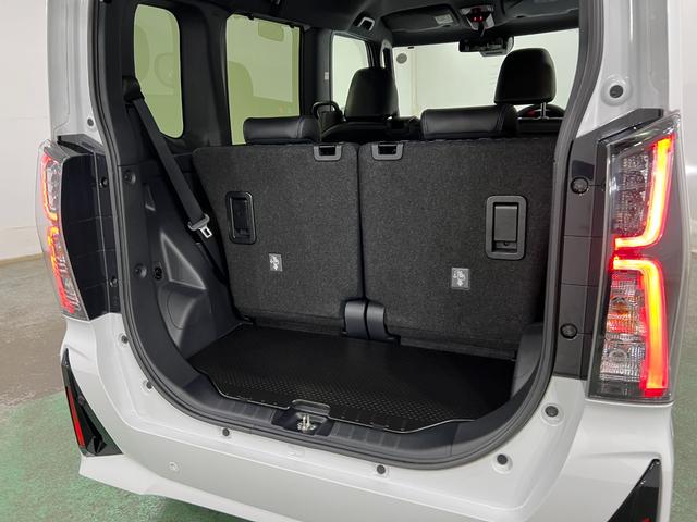 タントカスタムＲＳ　走行３７００キロ／クリアランスソナー一年保証・走行距離無制限　走行３７００キロ　サイドエアバック　クリアランスソナー　オートマチックハイビーム　オートライト　ＬＥＤヘッドライト　ベンチシート　シートヒーター　両側電動スライドドア（埼玉県）の中古車