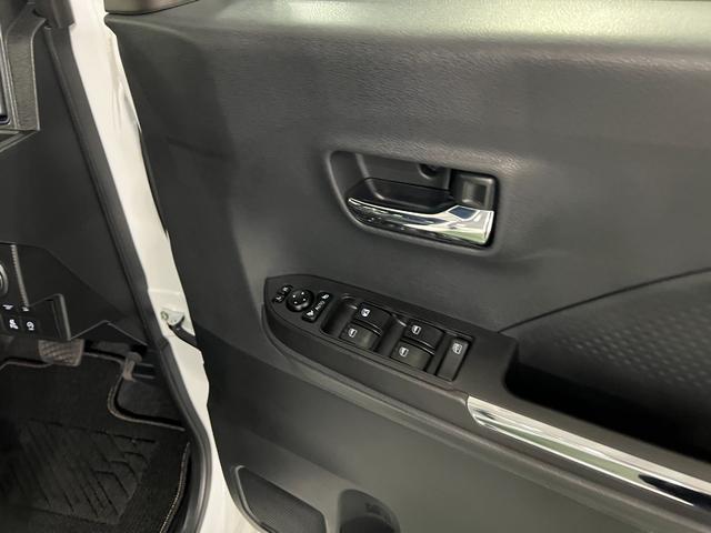 タントカスタムＲＳ　走行３７００キロ／クリアランスソナー一年保証・走行距離無制限　走行３７００キロ　サイドエアバック　クリアランスソナー　オートマチックハイビーム　オートライト　ＬＥＤヘッドライト　ベンチシート　シートヒーター　両側電動スライドドア（埼玉県）の中古車