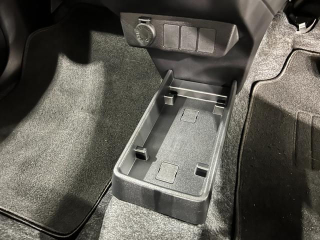 ミライースＬ　ＳＡIII　走行５５３７キロ／クリアランスソナー一年保証・走行距離無制限　走行５５３７キロ　助手席エアバック　オートライト　オートマチックハイビーム　クリアランスソナー　アイドリングストップ（埼玉県）の中古車