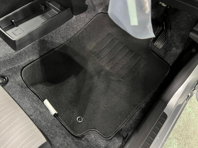 ミライースＬ　ＳＡIII　走行５２５７キロ／オートライト／マット１年保証距離無制限　走行距離５２５７キロ　純正マット　助手席エアバッグ　クリアランスソナー　オートマチックハイビーム　オートライト　アイドリングストップ　スマートアシスト３　キーレスエントリー（埼玉県）の中古車