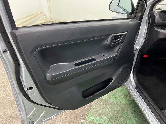 ミライースＬ　ＳＡIII　走行５２５７キロ／オートライト／マット１年保証距離無制限　走行距離５２５７キロ　純正マット　助手席エアバッグ　クリアランスソナー　オートマチックハイビーム　オートライト　アイドリングストップ　スマートアシスト３　キーレスエントリー（埼玉県）の中古車