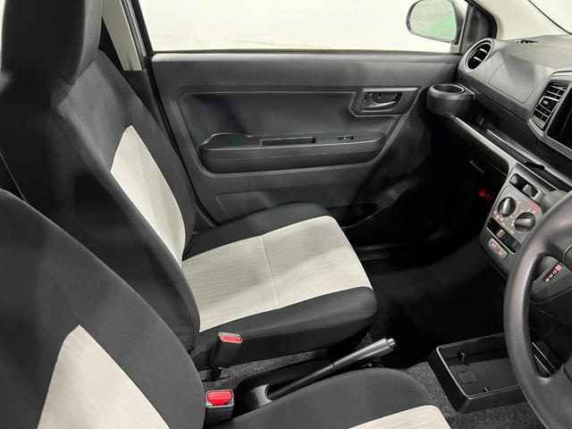 ミライースL SAIII 走行7624キロ/オートライト/マット1年保証距離無制限 走行距離7624キロ フロアマット 助手席エアバッグ クリアランスソナー オートマチックハイビーム オートライト アイドリングストップ(埼玉県)の中古車