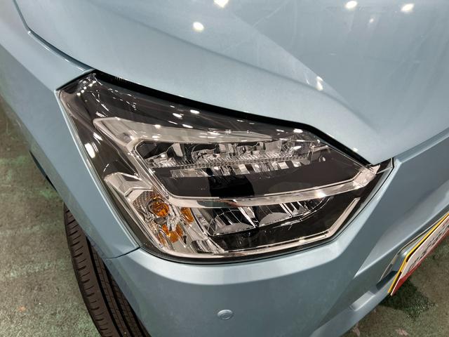 ミライースＸ　ＳＡIII　走行２２２６キロ／ＬＥＤヘッドランプ／マット１年保証距離無制限　走行距離２２２６キロ　純正マット　クリアランスソナー　オートマチックハイビーム　オートライト　ＬＥＤヘッドランプ　アイドリングストップ　電動格納式ドアミラー（埼玉県）の中古車