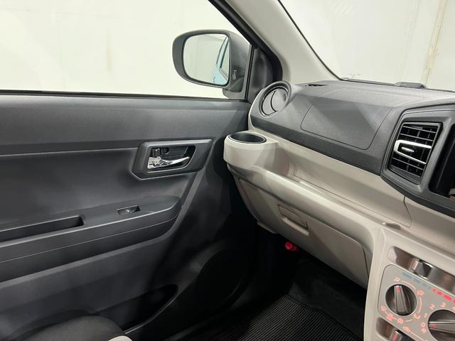 ミライースＸ　ＳＡIII　走行２２２６キロ／ＬＥＤヘッドランプ／マット１年保証距離無制限　走行距離２２２６キロ　純正マット　クリアランスソナー　オートマチックハイビーム　オートライト　ＬＥＤヘッドランプ　アイドリングストップ　電動格納式ドアミラー（埼玉県）の中古車