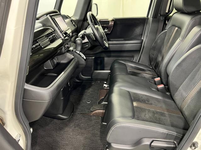Ｎ−ＢＯＸカスタムＧ・Ｌターボホンダセンシング　走行２４２２７キロ／ナビワンオーナー　禁煙車　フルセグナビ　バックカメラ　ドラレコ　純正マット　サイドエアバッグ　ＬＥＤヘッドランプ　アイドリングストップ　両側電動スライドドア（埼玉県）の中古車
