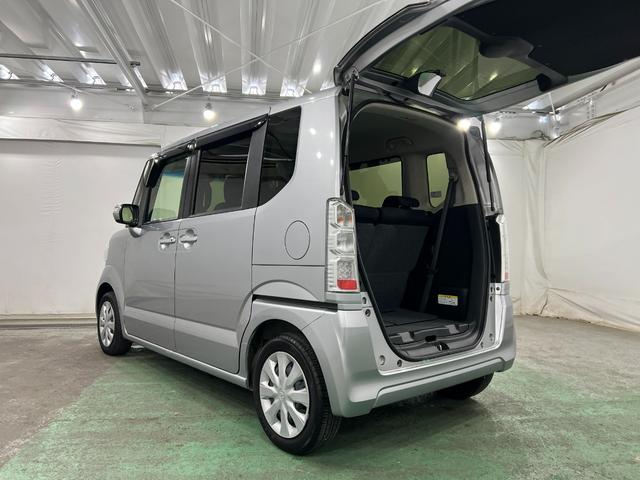 N−BOXG SSパッケージ 走行29816キロ/フルセグナビドラレコ1年保証距離無制限 走行距離29816キロ フルセグナビ バックカメラ ドラレコ 純正マット サイドエアバッグ HIDヘッドランプ シートヒーター 両側電動スライドドア(埼玉県)の中古車
