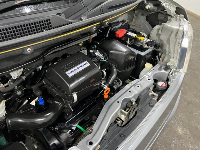 N−BOXG SSパッケージ 走行29816キロ/フルセグナビドラレコ1年保証距離無制限 走行距離29816キロ フルセグナビ バックカメラ ドラレコ 純正マット サイドエアバッグ HIDヘッドランプ シートヒーター 両側電動スライドドア(埼玉県)の中古車