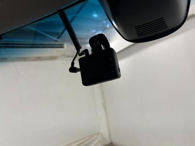 N−BOXG・Lパッケージ 走行32593キロ/車検整備付/雹害/ナビ一年保証・走行距離無制限走行32593キロ 雹害 車検整備付 ワンセグナビ バックカメラ サイドエアバック ベンチシート(埼玉県)の中古車