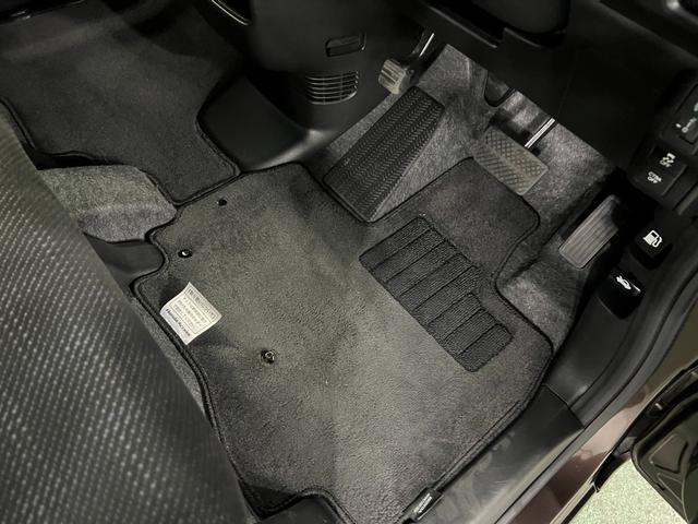 N−BOXG・Lパッケージ 走行32593キロ/車検整備付/雹害/ナビ一年保証・走行距離無制限走行32593キロ 雹害 車検整備付 ワンセグナビ バックカメラ サイドエアバック ベンチシート(埼玉県)の中古車