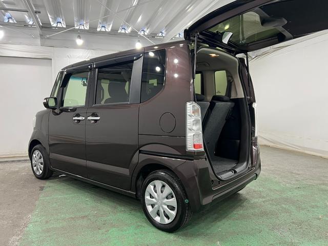 N−BOXG・Lパッケージ 走行32593キロ/車検整備付/雹害/ナビ一年保証・走行距離無制限走行32593キロ 雹害 車検整備付 ワンセグナビ バックカメラ サイドエアバック ベンチシート(埼玉県)の中古車