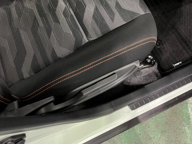 タフトＧターボ　走行９９１９キロ／４ＷＤ／修復歴／ナビ／ドラレコ一年保証・走行距離無制限走行９９１９キロ　修復歴　フルセグナビ　ブルートゥース　バックカメラ　ドラレコ　ＥＴＣ　クリアランスソナー　ＬＥＤヘッドライト　オートライト　シートヒーター（埼玉県）の中古車