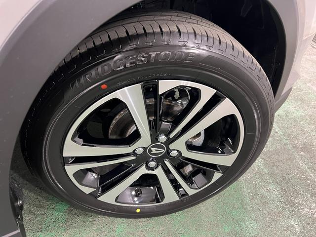 ロッキープレミアムG 走行651キロ/LEDヘッドランプ/純正マット1年保証距離無制限 走行距離651キロ 純正マット サイドエアバッグ LEDヘッドランプ アイドリングストップ シートヒーター オート格納式ドアミラー 電動パーキングブレーキ キーフリー(埼玉県)の中古車