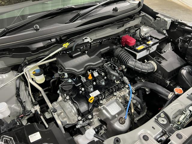 ロッキープレミアムG 走行651キロ/LEDヘッドランプ/純正マット1年保証距離無制限 走行距離651キロ 純正マット サイドエアバッグ LEDヘッドランプ アイドリングストップ シートヒーター オート格納式ドアミラー 電動パーキングブレーキ キーフリー(埼玉県)の中古車