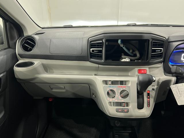 ミライースX SAIII 走行2082キロ/LEDヘッドライト走行2082キロ LEDヘッドライト 助手席エアバック オートライト オートマチックハイビーム クリアランスソナー アイドリングストップ 一年保証・走行距離無制限(東京都)の中古車