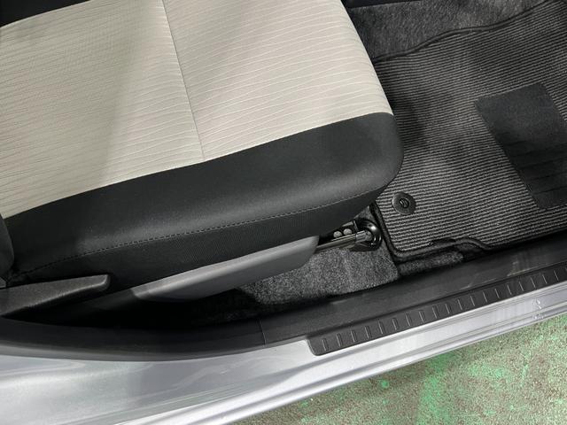 ミライースX SAIII 走行2082キロ/LEDヘッドライト走行2082キロ LEDヘッドライト 助手席エアバック オートライト オートマチックハイビーム クリアランスソナー アイドリングストップ 一年保証・走行距離無制限(東京都)の中古車