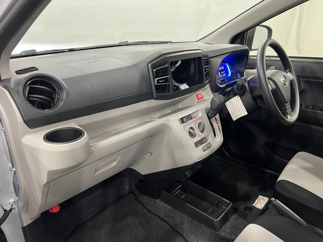 ミライースX SAIII 走行2082キロ/LEDヘッドライト走行2082キロ LEDヘッドライト 助手席エアバック オートライト オートマチックハイビーム クリアランスソナー アイドリングストップ 一年保証・走行距離無制限(東京都)の中古車