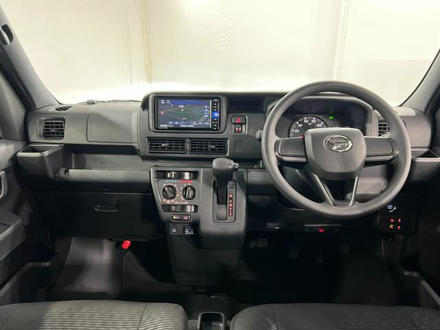 ハイゼットカーゴクルーズ 走行5395キロ/純正フルセグナビ/ドラレコ1年保証距離無制限 走行距離5395キロ 純正フルセグナビ バックカメラ ドラレコ マット クリアランスソナー LEDヘッドランプ アイドリングストップ 両側スライドドア 電動格納式ドアミラー(埼玉県)の中古車