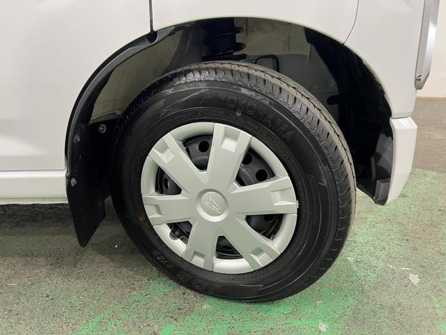 ハイゼットカーゴクルーズ 走行5395キロ/純正フルセグナビ/ドラレコ1年保証距離無制限 走行距離5395キロ 純正フルセグナビ バックカメラ ドラレコ マット クリアランスソナー LEDヘッドランプ アイドリングストップ 両側スライドドア 電動格納式ドアミラー(埼玉県)の中古車