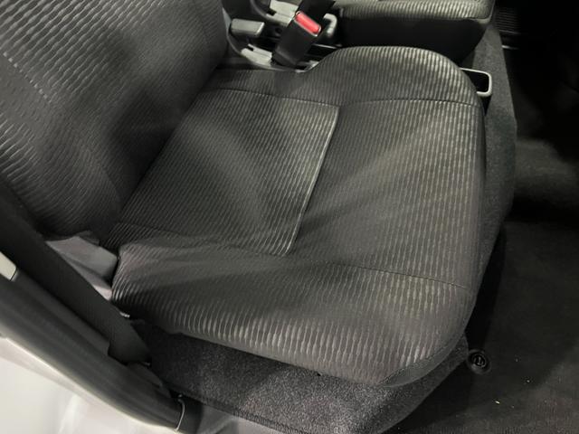 ハイゼットカーゴクルーズ 走行5395キロ/純正フルセグナビ/ドラレコ1年保証距離無制限 走行距離5395キロ 純正フルセグナビ バックカメラ ドラレコ マット クリアランスソナー LEDヘッドランプ アイドリングストップ 両側スライドドア 電動格納式ドアミラー(埼玉県)の中古車