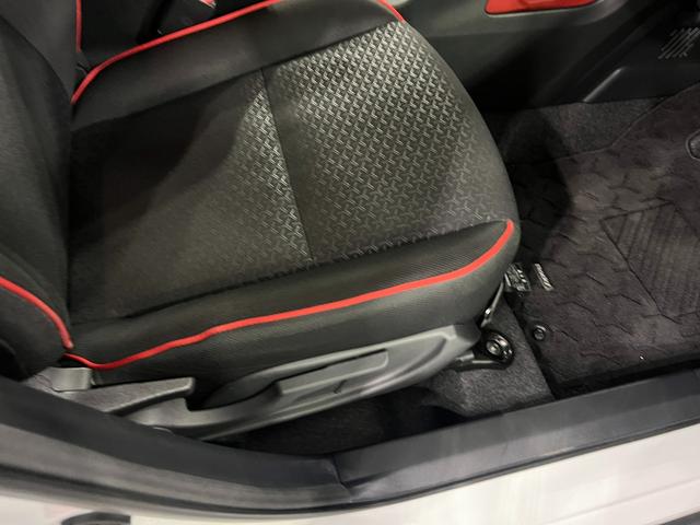 ロッキーG 車検整備付/走行35852キロ/純正ナビ/ドラレコ1年保証距離無制限 走行距離35852キロ 純正フルセグナビ パノラマモニター ドラレコ 純正マット サイドエアバッグ LEDヘッドランプ シートヒーター オート格納式ドアミラー キーフリー(埼玉県)の中古車