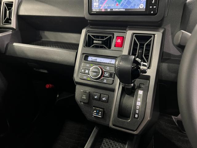 タフトＧ　クロムベンチャー　車検整備付／走行６９７７３キロ／ナビ１年保証距離無制限　走行距離６９７７３キロ　純正フルセグナビ　バックカメラ　ドラレコ　純正マット　サイドエアバッグ　ＬＥＤヘッドランプ　アイドリングストップ　シートヒーター　オート格納式ドアミラー（埼玉県）の中古車