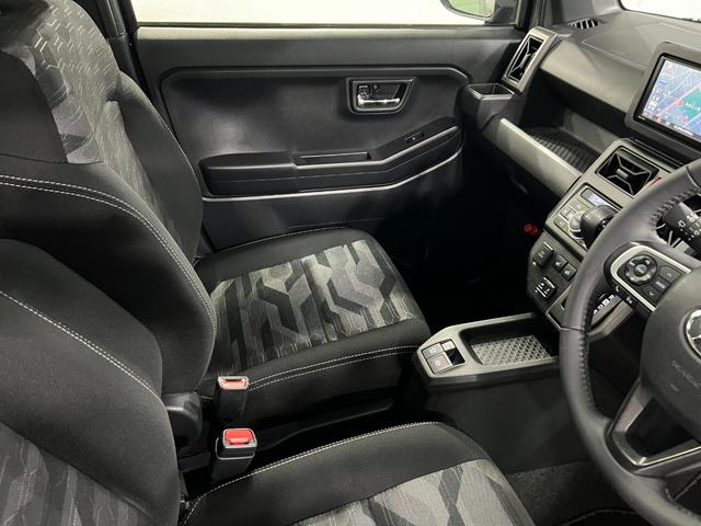 タフトＧ　クロムベンチャー　車検整備付／走行６９７７３キロ／ナビ１年保証距離無制限　走行距離６９７７３キロ　純正フルセグナビ　バックカメラ　ドラレコ　純正マット　サイドエアバッグ　ＬＥＤヘッドランプ　アイドリングストップ　シートヒーター　オート格納式ドアミラー（埼玉県）の中古車