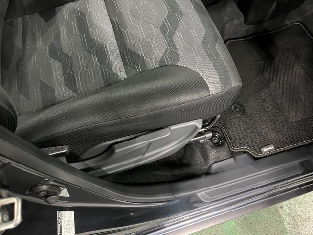 タントファンクロスターボ　走行４００８９キロ／ナビ／バックカメラ一年保証・走行距離無制限　走行４００８９キロ　フルセグナビ　バックカメラ　ＥＴＣ　クリアランスソナー　オートライト　ＬＥＤヘッドライト　ベンチシート　シートヒーター　両側電動スライドドア（埼玉県）の中古車