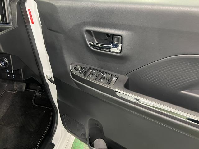 タントカスタムＲＳ　走行２０７３５キロ／ＬＥＤヘッドランプ／マット１年保証距離無制限　走行距離２０７３５キロ　純正マット　サイドエアバッグ　ＬＥＤヘッドランプ　アイドリングストップ　シートヒーター　両側電動スライドドア　オート格納式ドアミラー　電動格納式ドアミラー（埼玉県）の中古車