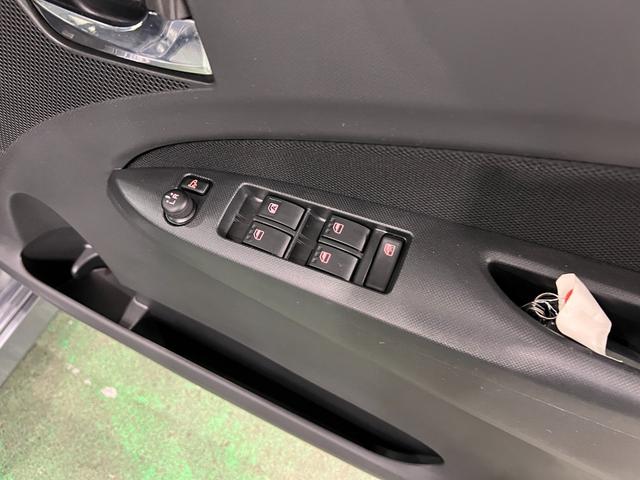 ムーヴカスタム　Ｘ　ＳＡ　走行５７０１５キロ／ＬＥＤヘッドライト一年保証・走行距離無制限走行５７０１５キロ　助手席エアバック　オートライト　ＬＥＤヘッドライト　ベンチシート　アイドリングストップ（埼玉県）の中古車