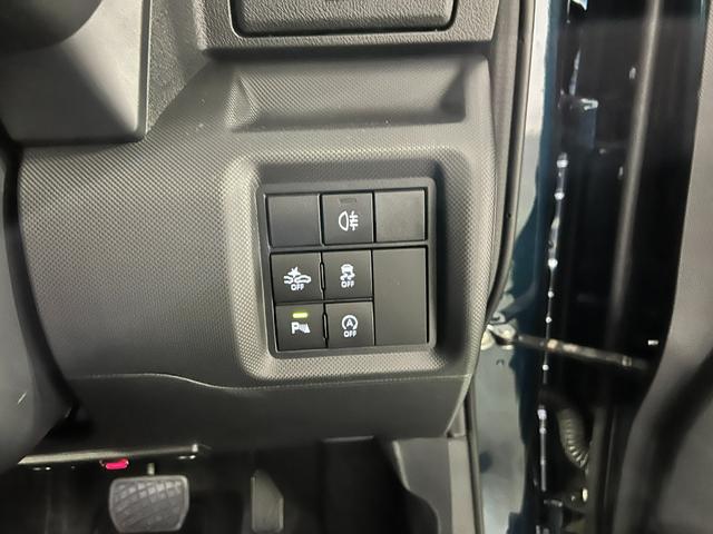 ロッキープレミアムG 走行59111キロ/純正フルセグナビ/ドラレコ1年保証距離無制限 走行距離59111キロ 純正フルセグナビ バックカメラ ドラレコ 純正マット サイドエアバッグ LEDヘッドランプ アイドリングストップ シートヒーター オート格納式ドアミラー(埼玉県)の中古車