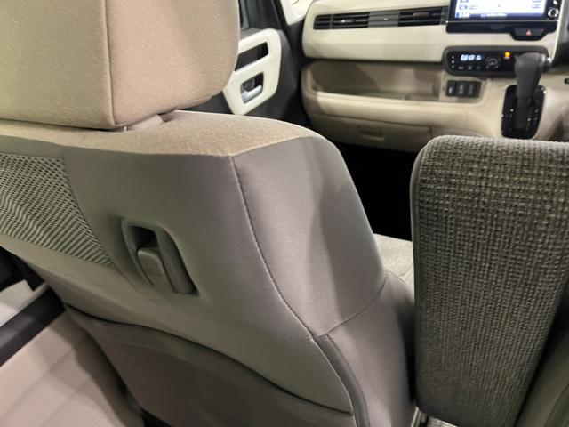 N−BOXG・Lホンダセンシング 走行13573キロ/車検整備付/ナビ一年保証・走行距離無制限走行13573キロ 車検整備付 フルセグナビ バックカメラ ドラレコ LEDヘッドライト 両側電動スライドドア(埼玉県)の中古車