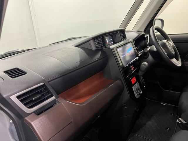 ルーミーＧ　Ｓ　走行２２７３０キロ／純正フルセグナビ／バックカメラ１年保証距離無制限　走行２２７３０キロ　純正フルセグナビ　バックカメラ　ブルートゥース　純正マット　助手席エアバッグ　オートライト　アイドリングストップ　両側電動スライドドア　オート格納式ドアミラー（埼玉県）の中古車