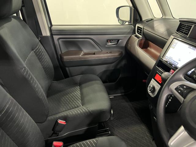 ルーミーＧ　Ｓ　走行２２７３０キロ／純正フルセグナビ／バックカメラ１年保証距離無制限　走行２２７３０キロ　純正フルセグナビ　バックカメラ　ブルートゥース　純正マット　助手席エアバッグ　オートライト　アイドリングストップ　両側電動スライドドア　オート格納式ドアミラー（埼玉県）の中古車
