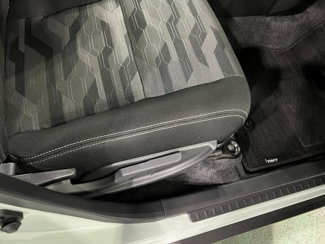 タフトGターボ クロムベンチャー 走行17810キロ/シートヒータ1年保証距離無制限 走行距離17810キロ 純正マット サイドエアバッグ LEDヘッドランプ アイドリングストップ シートヒーター オート格納式ドアミラー 電動パーキングブレーキ キーフリー(埼玉県)の中古車