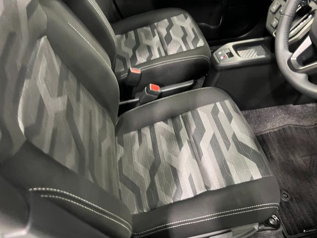 タフトG ダーククロムベンチャー 走行8055キロ/LEDライト1年保証距離無制限 走行距離8055キロ 純正マット サイドエアバッグ LEDヘッドランプ アイドリングストップ シートヒーター オート格納式ドアミラー 電動パーキングブレーキ キーフリー(埼玉県)の中古車