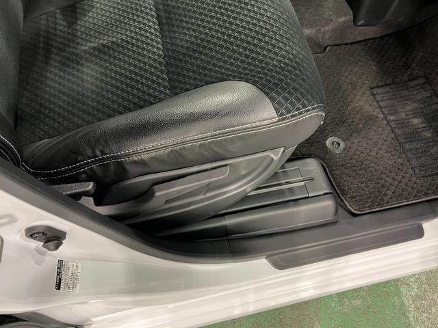 タントカスタムＲＳスタイルセレクション　走行３１７１８キロ／ナビ１年保証距離無制限　走行距離３１７１８キロ　純正フルセグナビ　バックカメラ　ドラレコ　純正マット　サイドエアバッグ　ＬＥＤヘッドランプ　アイドリングストップ　シートヒーター　両側電動スライドドア（埼玉県）の中古車