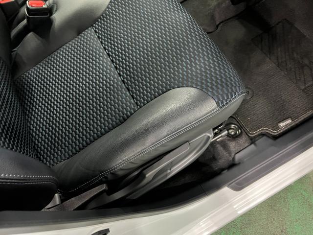 タントカスタムRS 走行27769キロ/LEDヘッドランプ/マットワンオーナー 禁煙車 LEDヘッドランプ LEDフォグランプ アイドリングストップ 運転席助手席シートヒーター 両側電動スライドドア 純正アルミホイール キーフリー(埼玉県)の中古車