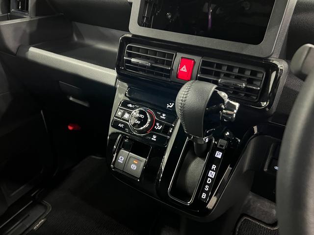 タントカスタムRS 走行14228キロ/クリアランスソナー一年保証・走行距離無制限 走行14228キロ サイドエアバック クリアランスソナー オートマチックハイビーム オートライト LEDヘッドライト ベンチシート シートヒーター 両側電動スライドドア(埼玉県)の中古車