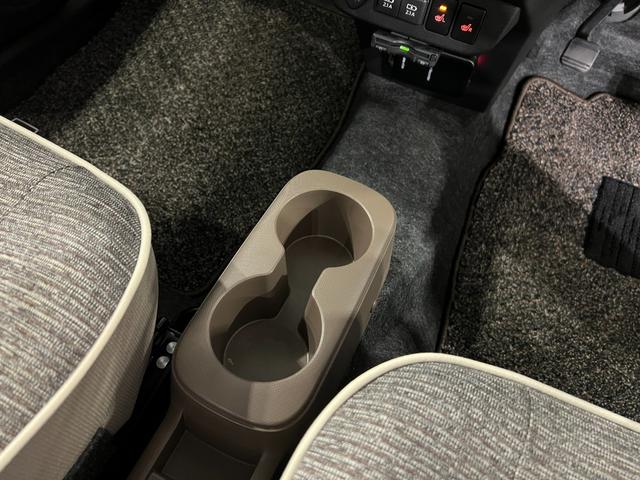 ミラトコットＧ　ＳＡIII　走行５４８９３キロ／純正ナビ／ドラレコ１年保証距離無制限　走行距離５４８９３キロ　純正フルセグナビ　パノラマモニター　ドラレコ　純正マット　サイドエアバッグ　ＬＥＤヘッドランプ　アイドリングストップ　シートヒーター　オート格納式ドアミラー（埼玉県）の中古車