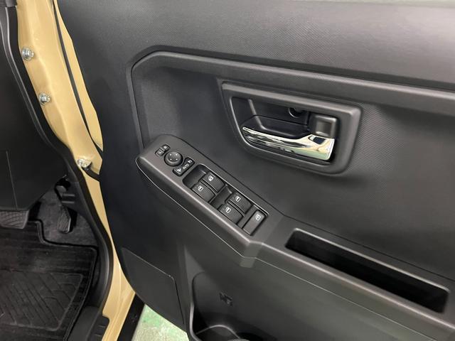 タフトG ダーククロムベンチャー 走行4780キロ/シートヒーター1年保証距離無制限 走行距離4780キロ 純正マット サイドエアバッグ LEDヘッドランプ アイドリングストップ シートヒーター オート格納式ドアミラー 電動パーキングブレーキ キーフリー(埼玉県)の中古車