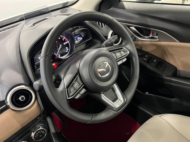 ＣＸ−３１５Ｓ　アーバン　ドレッサー　走行２７４４２キロ／車検整備付１年保証・走行距離無制限　フルセグナビ　Ｂｌｕｅｔｏｏｔｈ　ＥＴＣ　全周囲カメラ　サイドエアバック　クリアランスソナー　オートライト　ＬＥＤヘッドライト（埼玉県）の中古車