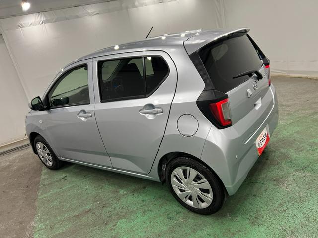 ミライースX リミテッドSAIII 走行18323キロ/ナビ/Bカメラ1年保証距離無制限 走行距離18323キロ フルセグナビ バックカメラ 純正マット 助手席エアバッグ クリアランスソナー LEDヘッドランプ アイドリングストップ 電動格納式ドアミラー(埼玉県)の中古車