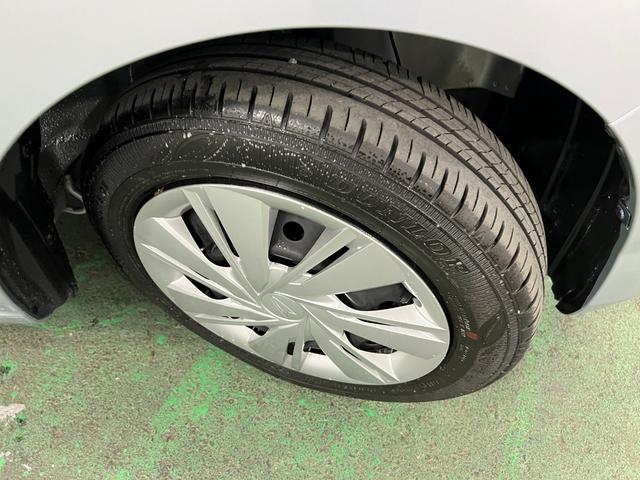 ミライースX リミテッドSAIII 走行18323キロ/ナビ/Bカメラ1年保証距離無制限 走行距離18323キロ フルセグナビ バックカメラ 純正マット 助手席エアバッグ クリアランスソナー LEDヘッドランプ アイドリングストップ 電動格納式ドアミラー(埼玉県)の中古車