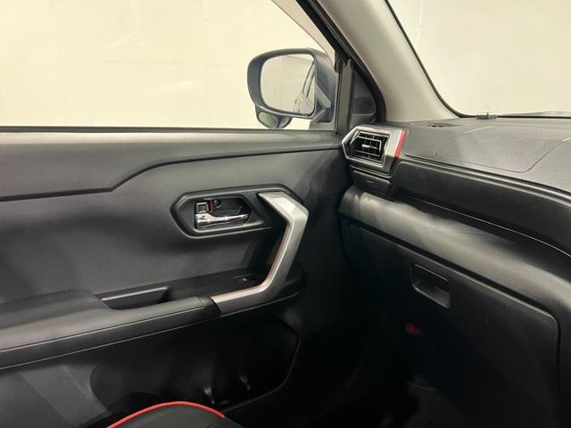 ロッキーX ターボ 走行14563キロ/9インチナビ/バックカメラ1年保証・走行距離無制限 車検R10.5 純正フルセグナビ TV DVD CD BTオーディオ サイドエアバック クリアランスソナー オートライト LEDヘッドライト ドラレコ ETC(埼玉県)の中古車