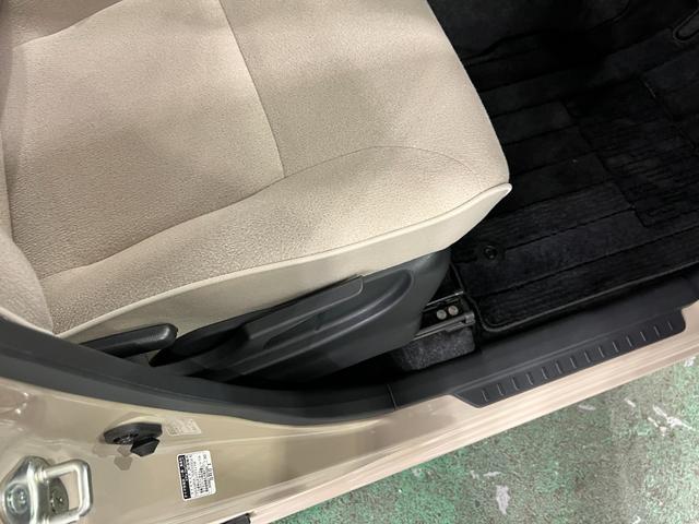 ムーヴキャンバスＧメイクアップリミテッド　ＳＡIII　走行９４３３キロ／ナビ一年保証・走行距離無制限走行９４３３キロ　車検整備付　フルセグナビ　ブルートゥース　全周囲カメラ　ＬＥＤヘッドライト　オートライト　両側電動スライドドア（埼玉県）の中古車