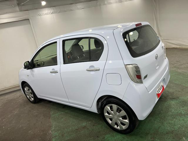 ミライースＬ　走行３９１３２キロ／ワンセグナビ／バックカメラ１年保証・走行距離無制限　助手席エアバック　純正カーペットマット　ＥＴＣ　アイドリングストップ　キーレス　取説・整備記録簿（埼玉県）の中古車