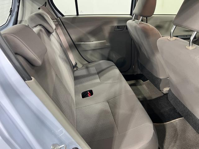 ミライースＬ　走行３９１３２キロ／ワンセグナビ／バックカメラ１年保証・走行距離無制限　助手席エアバック　純正カーペットマット　ＥＴＣ　アイドリングストップ　キーレス　取説・整備記録簿（埼玉県）の中古車