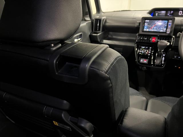 タントカスタムＸ　走行９９４１キロ／車検整備付／ナビ／ドラレコ一年保証・走行距離無制限走行９９４１キロ　フルセグナビ　ブルートゥース　全周囲カメラ　ドラレコ　クリアランスソナー　オートライト　ＬＥＤヘッドライト　シートヒーター　両側電動スライドドア（埼玉県）の中古車
